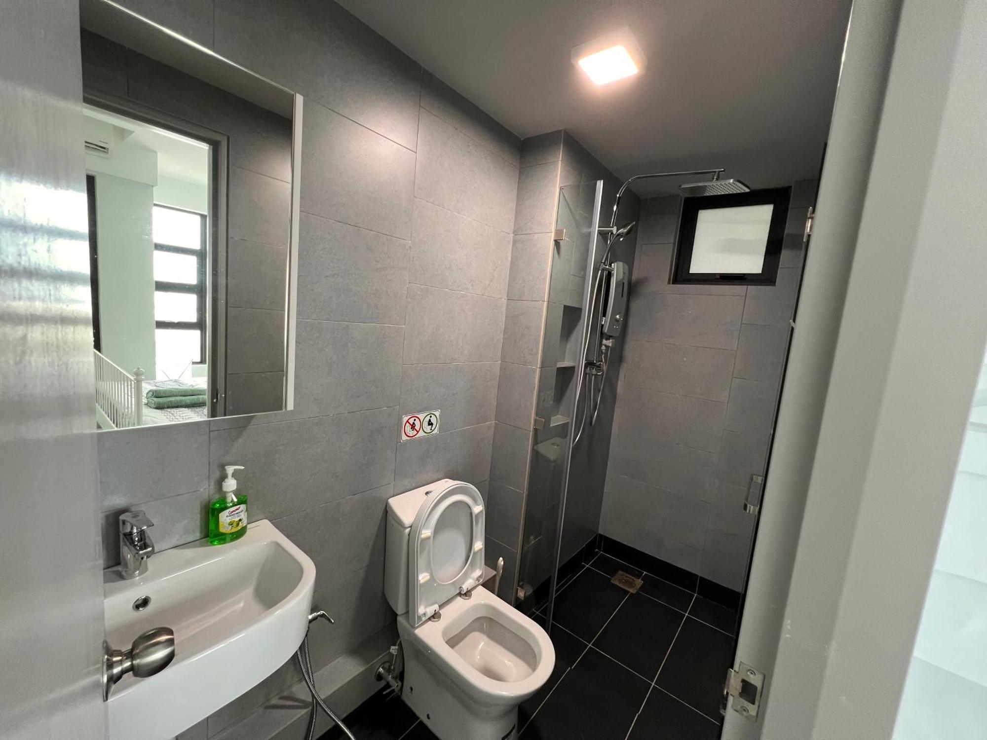 Jesselton Quay Suite By Backyard Кота Кинабалу Екстериор снимка